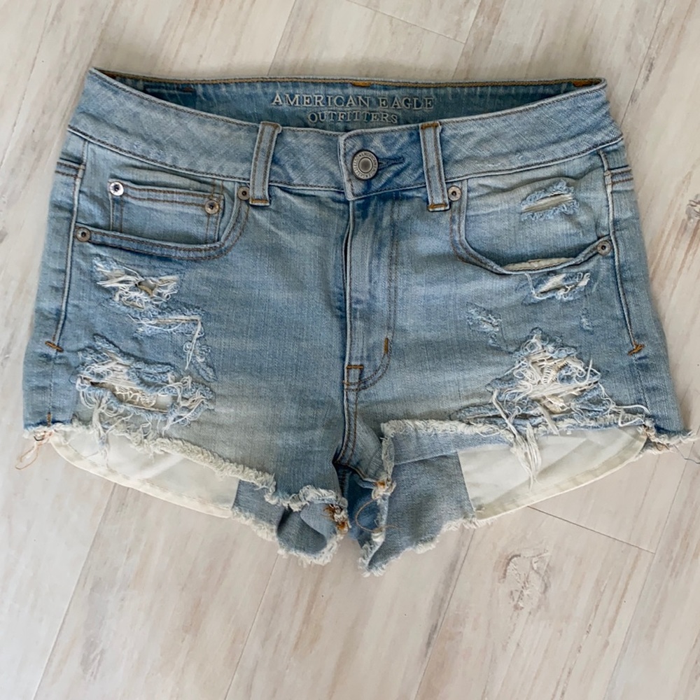 American Eagle ‘Hi-Rise Shortie’ Shorts